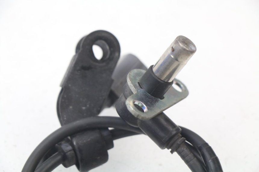photo de FRONT ABS SENSOR KAWASAKI Z ABS 750 (2007 - 2013) - Alternative perspective