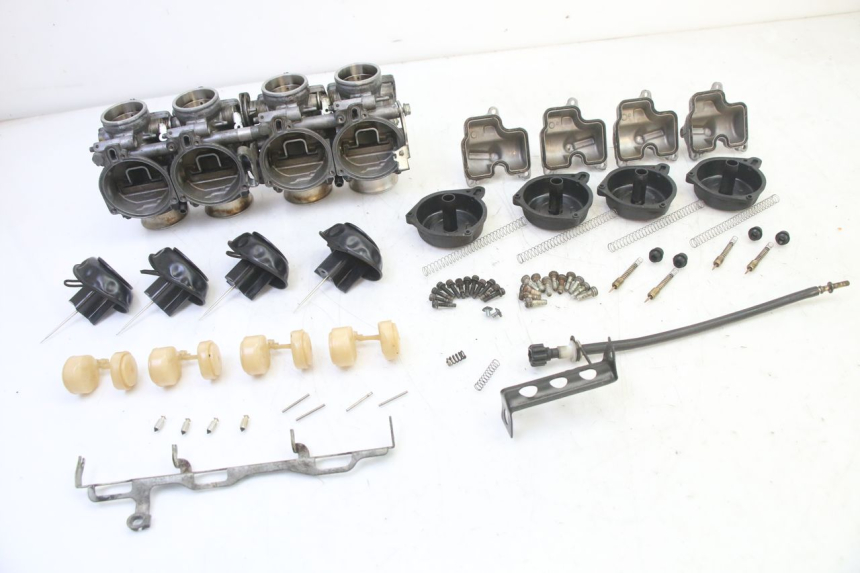 photo de CARBURETOR HONDA CBR RR FIREBLADE 900 (1992 - 1994)