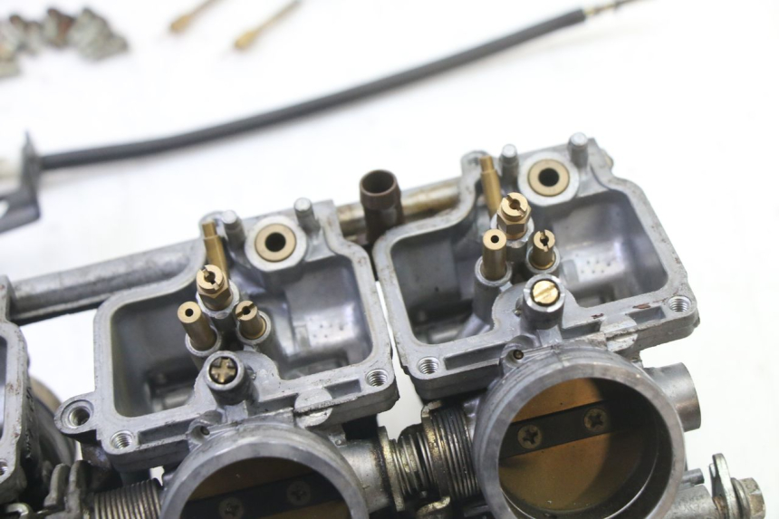 photo de CARBURETOR HONDA CBR RR FIREBLADE 900 (1992 - 1994)