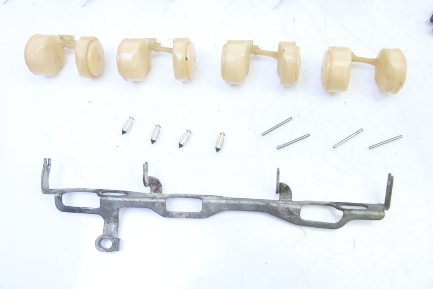 photo de CARBURETOR HONDA CBR RR FIREBLADE 900 (1992 - 1994)