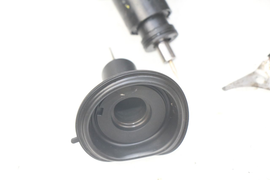 photo de CARBURETOR JM MOTORS EVOLIS 4T 50 (2018 - 2022)