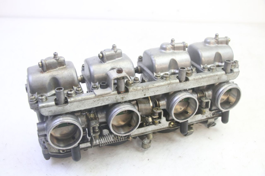 photo de CARBURETOR KAWASAKI GPZ RX 1000 (1986 - 1988) - Surface and material condition