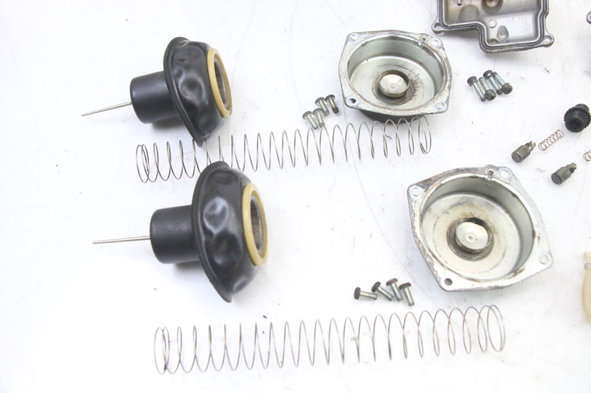 photo de CARBURETOR HONDA VT C2 SHADOW 750 (1997 - 2001)