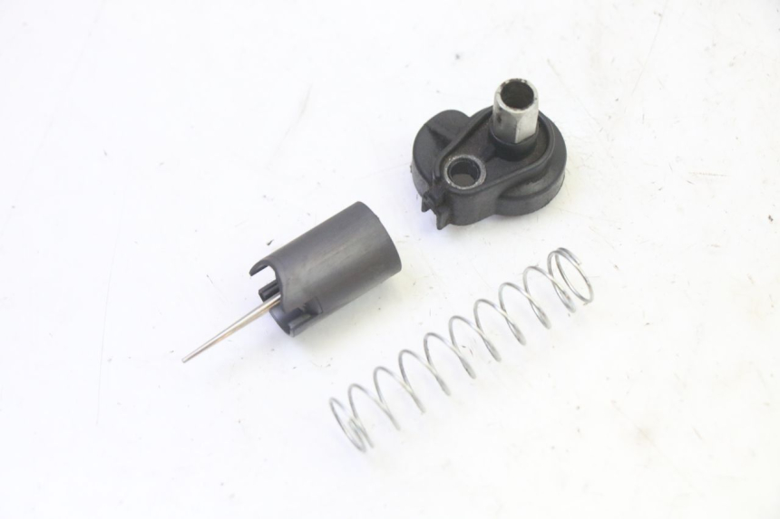 photo de CARBURETOR PEUGEOT KISBEE 2T 50 (2010 - 2017)