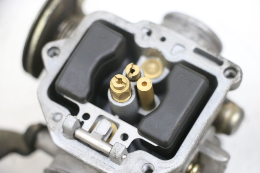 photo de CARBURETOR PEUGEOT KISBEE 4T 50 (2010 - 2017)