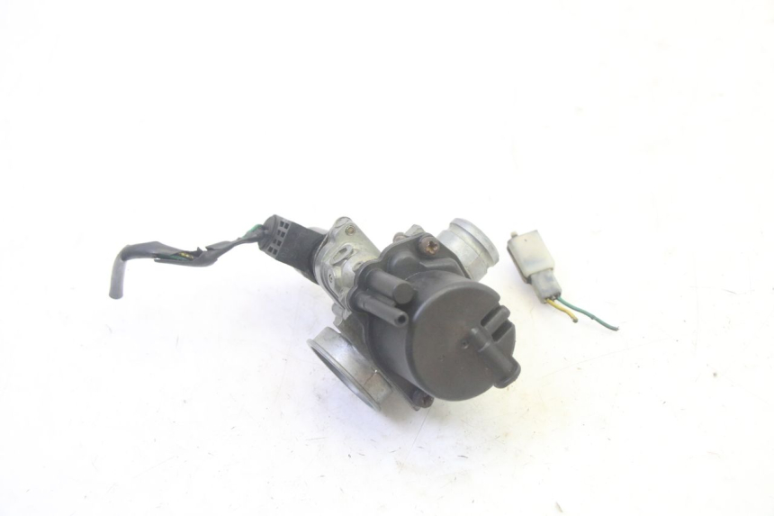 photo de CARBURETOR PEUGEOT LUDIX ONE 50 (2004 - 2006) - Fixing points details