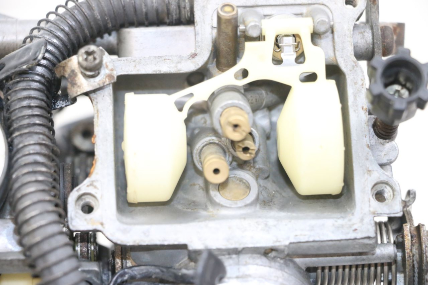 photo de CARBURETOR HONDA NTV DEAUVILLE 650 (1998 - 2001)