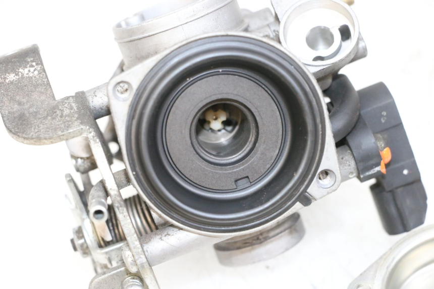 photo de CARBURETOR SYM ORBIT III 3 4T 50 (2018 - 2021) - High-resolution close-up