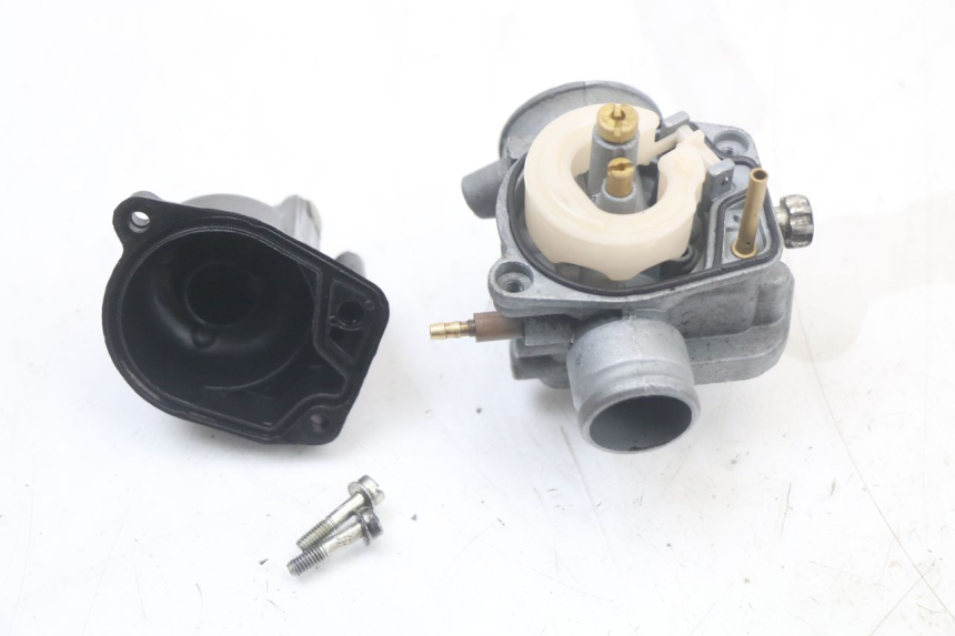 photo de CARBURETOR PEUGEOT KISBEE 2T 50 (2010 - 2017)