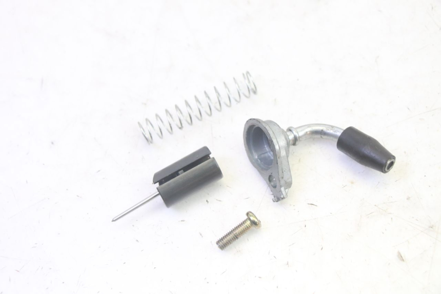 photo de CARBURETOR RIDE RACE 2T 50 (2012 - 2017) - Surface and material condition