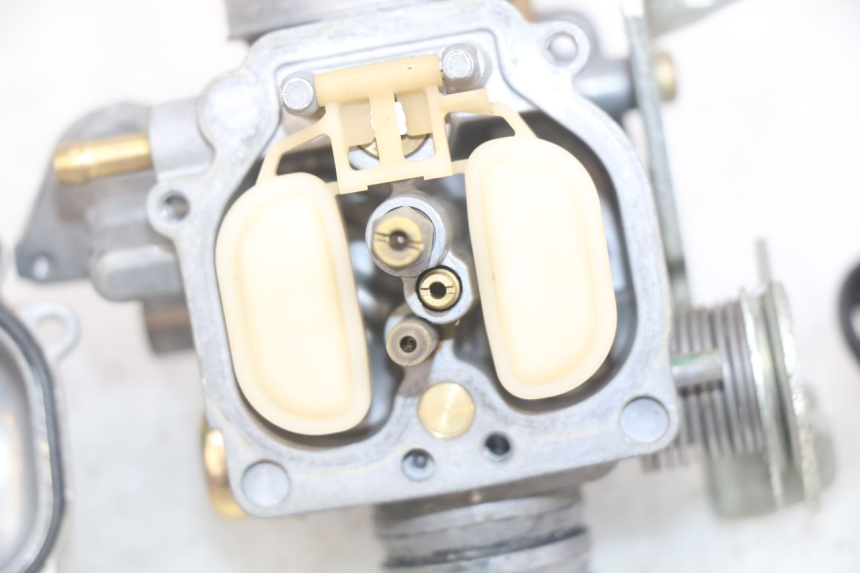 photo de CARBURETOR HONDA SCV LEAD 100 (2003 - 2007)