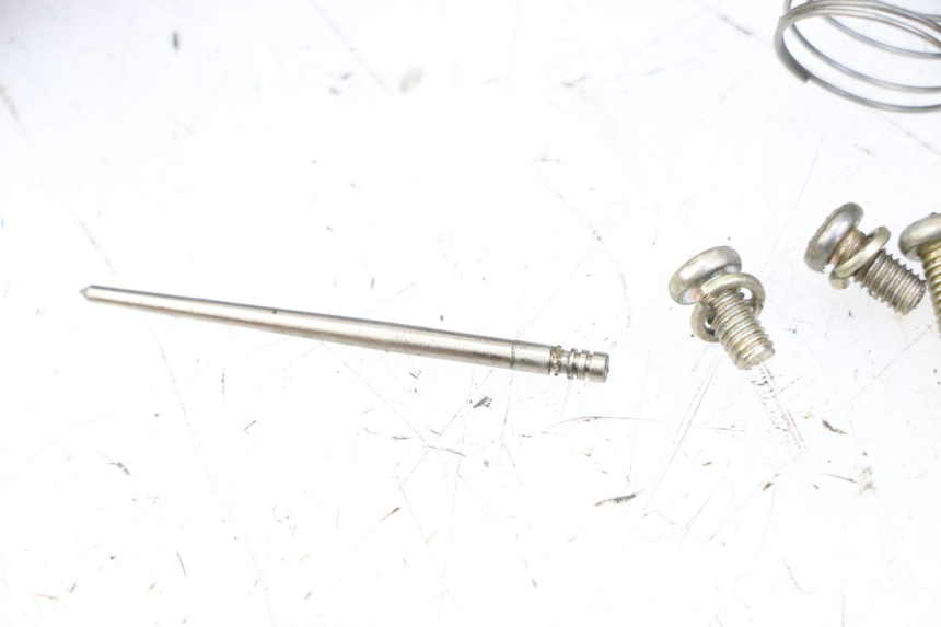 photo de CARBURETOR VONROAD YIBEN 125 (2006 - 2010) - Component zoom