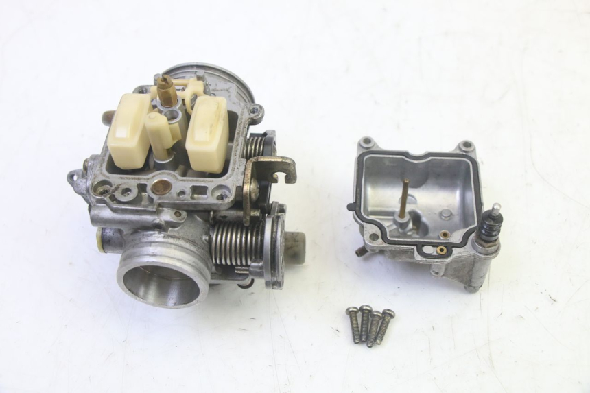 photo de CARBURETOR PIAGGIO X8 125 (2004 - 2007) - Checked used part