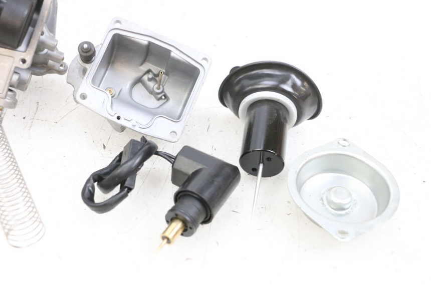 photo de CARBURETOR YAMAHA YP MAJESTY 125 (2002 - 2006) - Used quality zoom