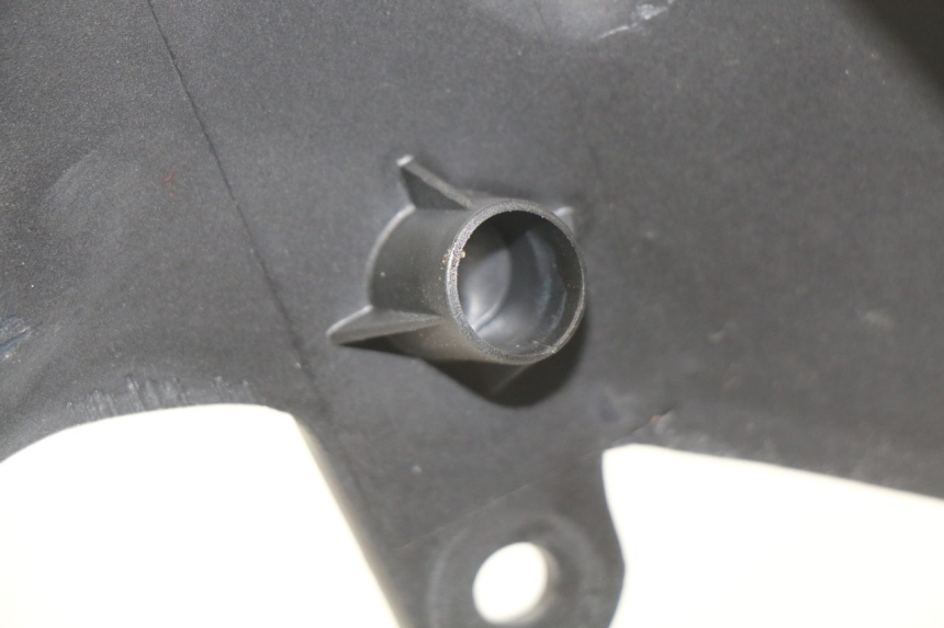 photo de REAR PANEL MV AGUSTA BRUTALE R WALLY 910 (2008 - 2008)