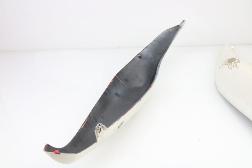 photo de REAR PANEL DUCATI ST2 944 (1997 - 2003)