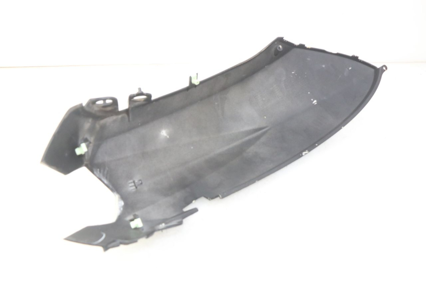 photo de REAR FAIRING PEUGEOT KISBEE 2T 50 (2010 - 2017)