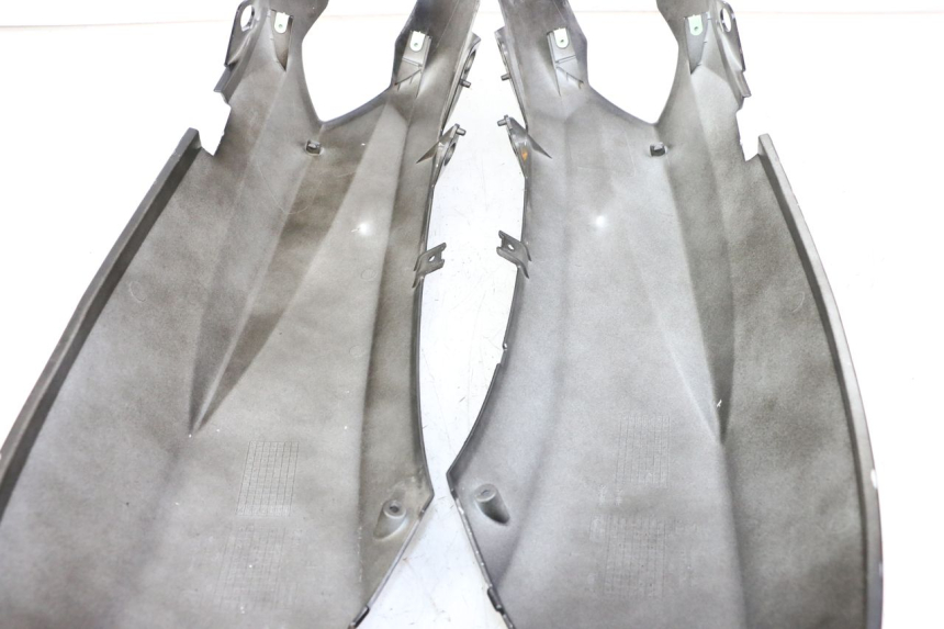 photo de REAR FAIRING PEUGEOT KISBEE 4T 50 (2018 - 2022)