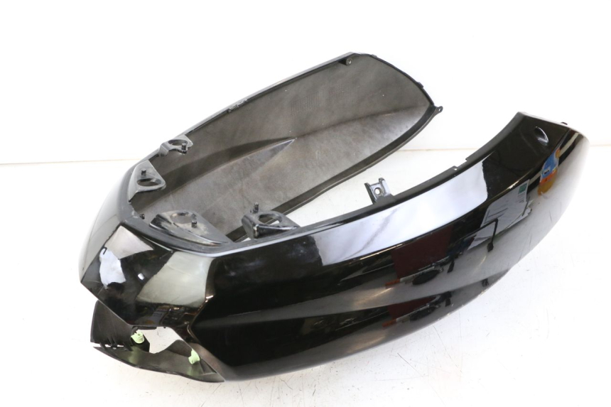 photo de REAR FAIRING PEUGEOT KISBEE 4T 50 (2018 - 2022)