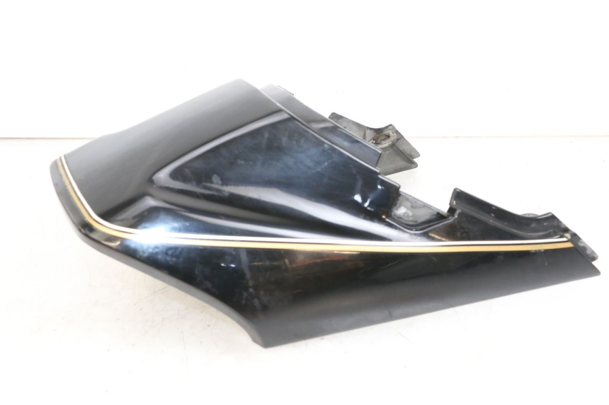 photo de REAR PANEL YAMAHA XJ F 900 (1983 - 1994)