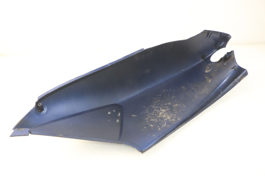 photo de REAR PANEL YAMAHA YP MAJESTY 125 (2007 - 2010)