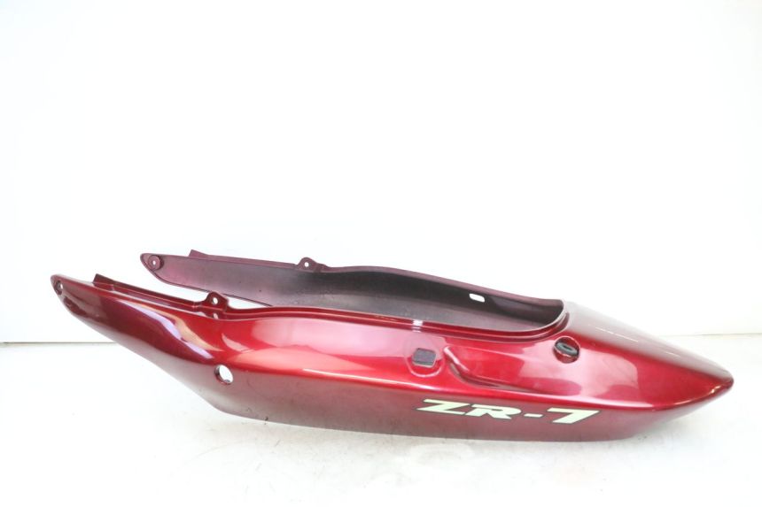 photo de REAR PANEL KAWASAKI ZR 7 750 (1999 - 2001) - Distinctive features