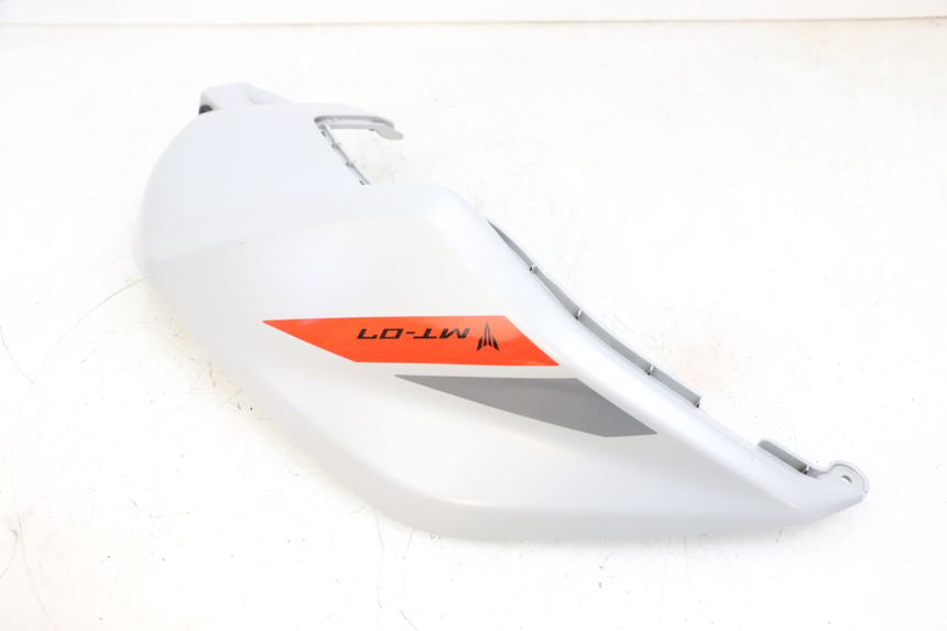 photo de LEFT FUEL TANK PANEL YAMAHA MT-07 MT07 ABS 700 (2018 - 2020) - Additional view of the item