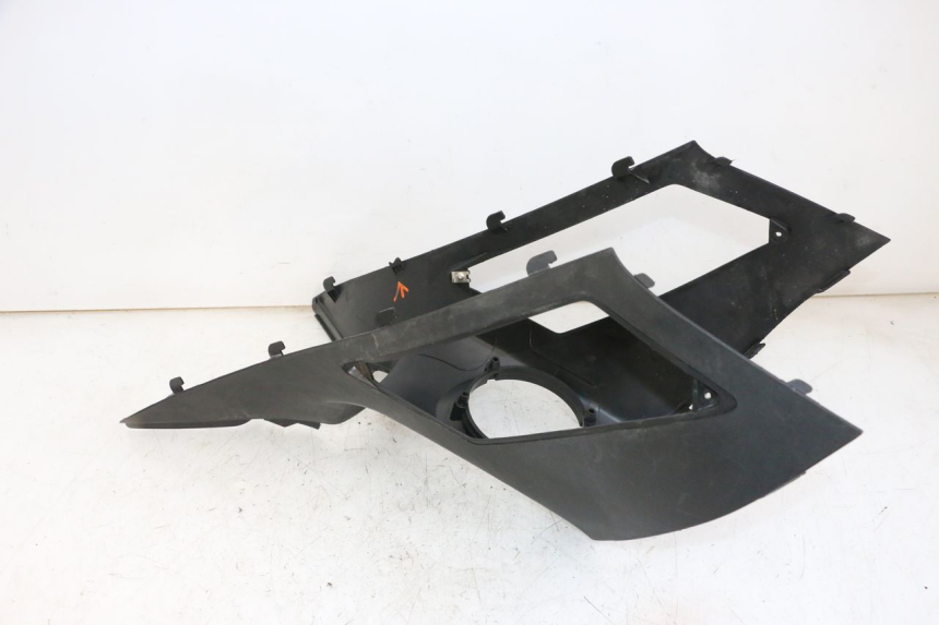 photo de FUEL TANK PANEL GILERA NEXUS 300 (2008 - 2013)