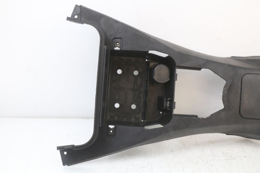 photo de FUEL TANK PANEL LONGJIA EASY MAX 125 (2020 - 2024)