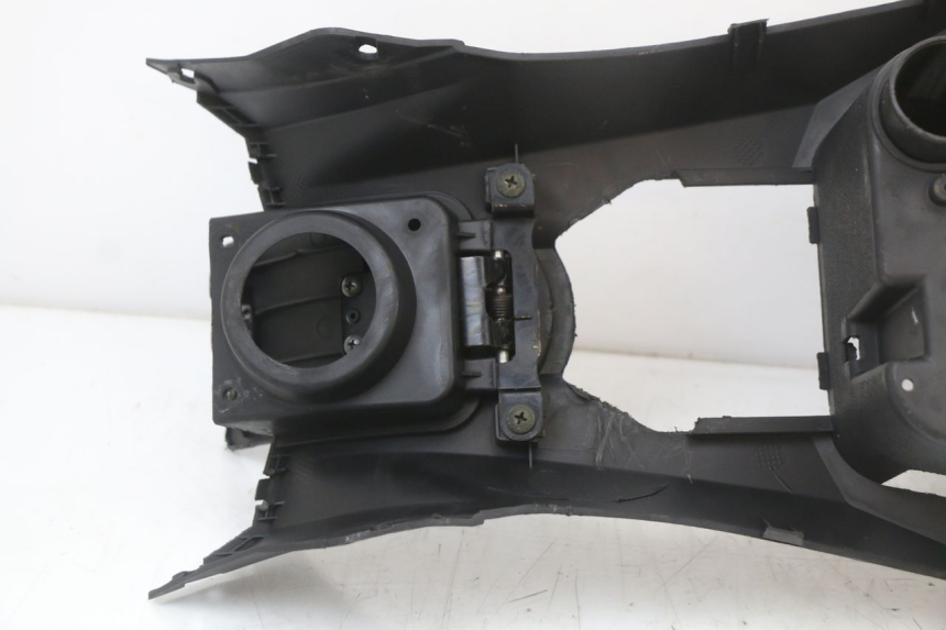 photo de FUEL TANK PANEL LONGJIA EASY MAX 125 (2020 - 2024)