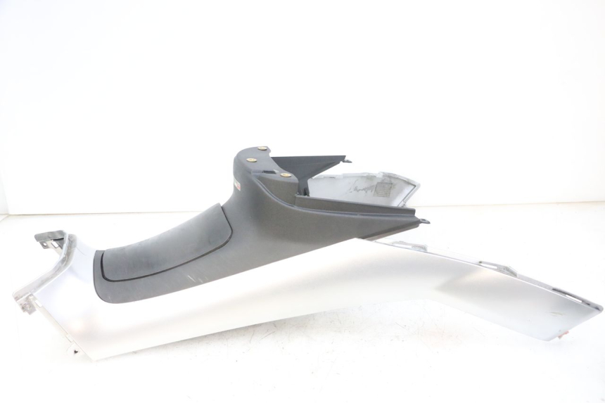 photo de FUEL TANK PANEL PIAGGIO MP3 LT 300 (2010 - 2016)