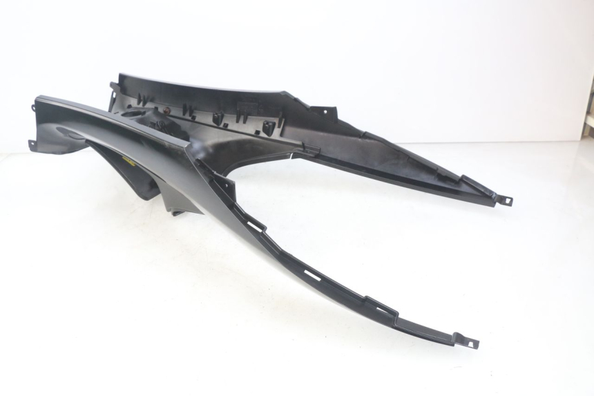 photo de FAIRING TANK PIAGGIO MP3 500 (2014 - 2016)