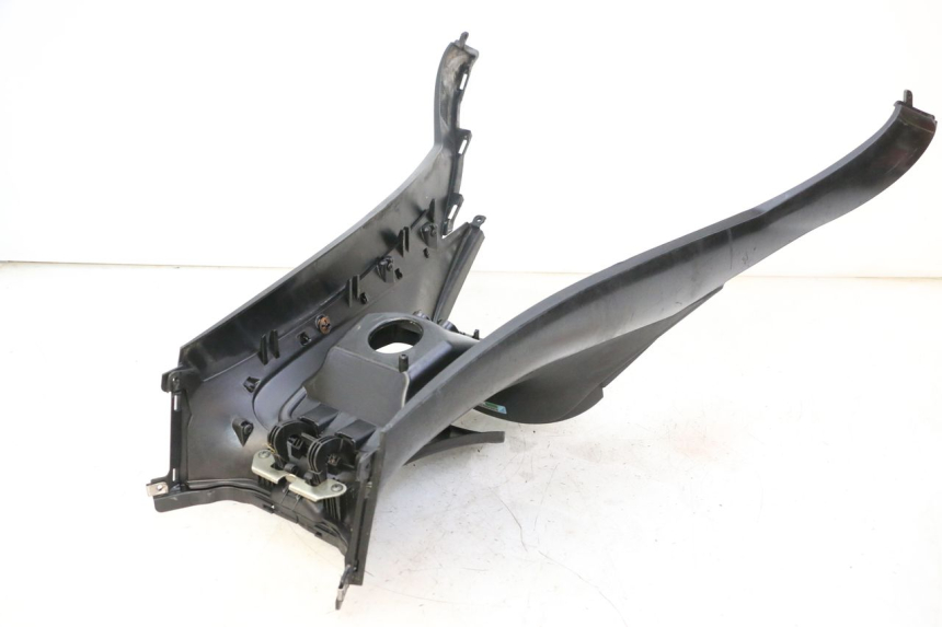 photo de FUEL TANK PANEL PIAGGIO MP3 500 (2011 - 2015)