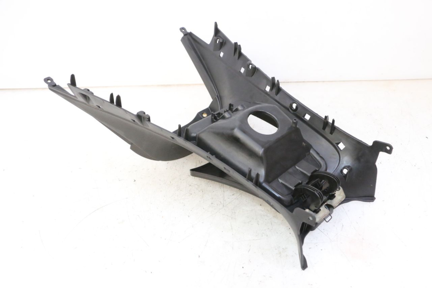 photo de FUEL TANK PANEL PIAGGIO MP3 125 (2006 - 2014)