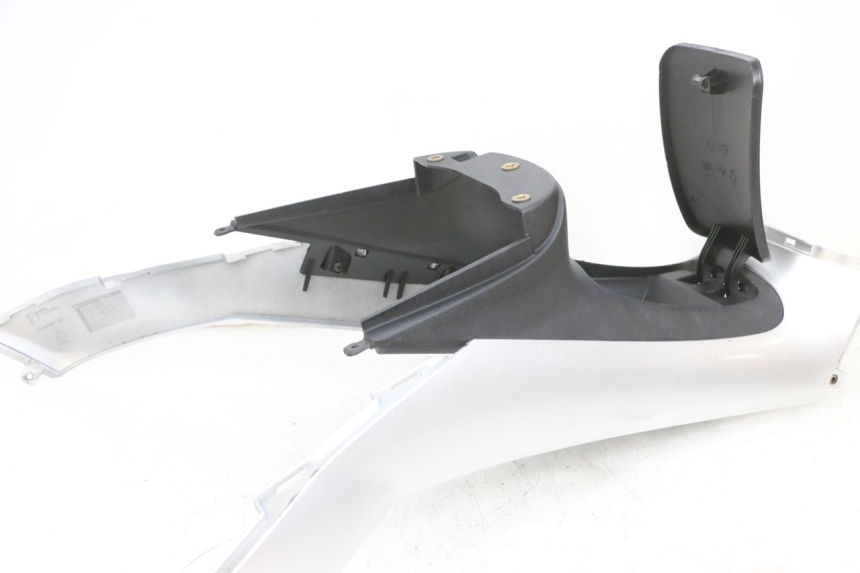 photo de FAIRING TANK PIAGGIO MP3 RL 250 (2007 - 2010) - Surface and material condition