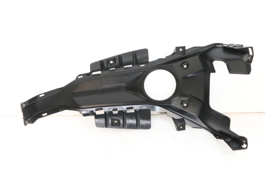 photo de FUEL TANK PANEL YAMAHA MT-07 MT07 ABS 700 (2018 - 2020) - Alternative perspective