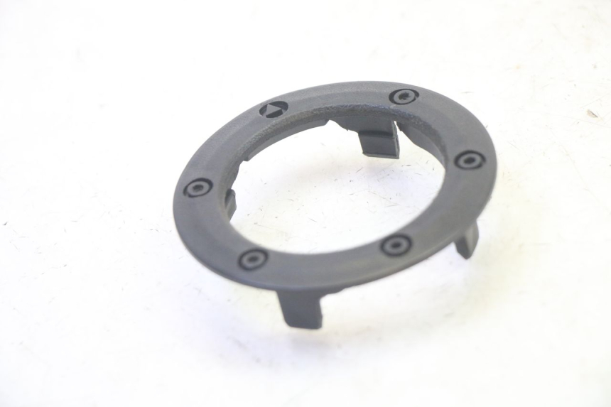 photo de FUEL TANK PANEL SYM ORBIT III 3 4T 50 (2021 - 2025) - Component detail