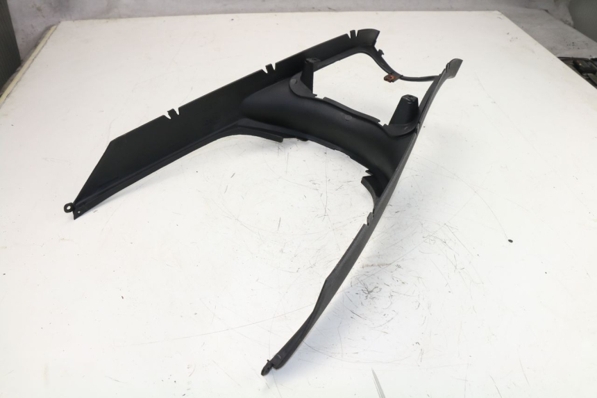 photo de FUEL TANK PANEL YAMAHA YP MAJESTY 125 (2007 - 2010)