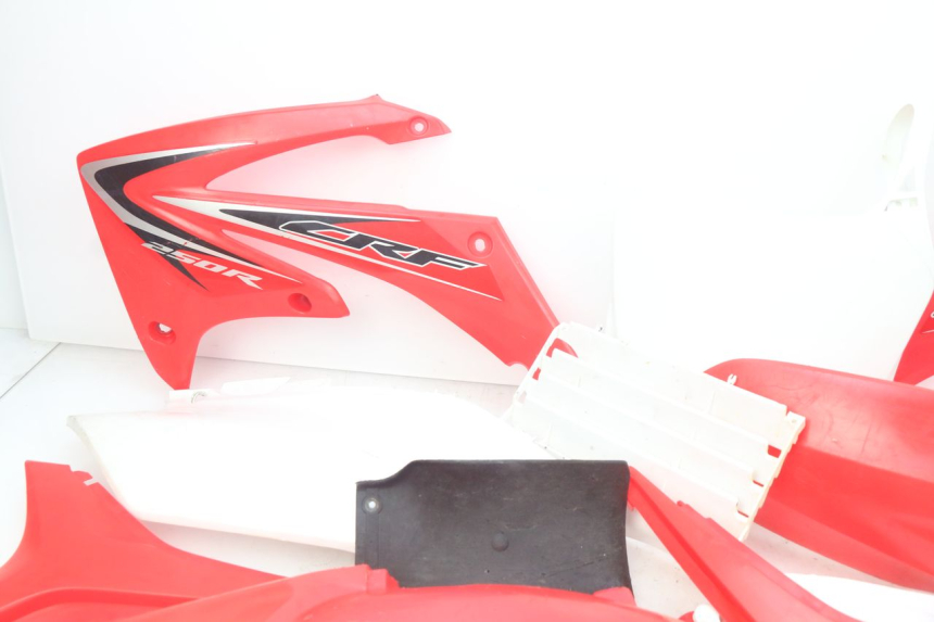 photo de COMPLETE FAIRING BODY KIT HONDA CRF 250 (2013 - 2016)