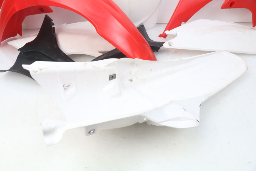 photo de COMPLETE FAIRING BODYWORK HONDA CRF 250 (2010 - 2013)
