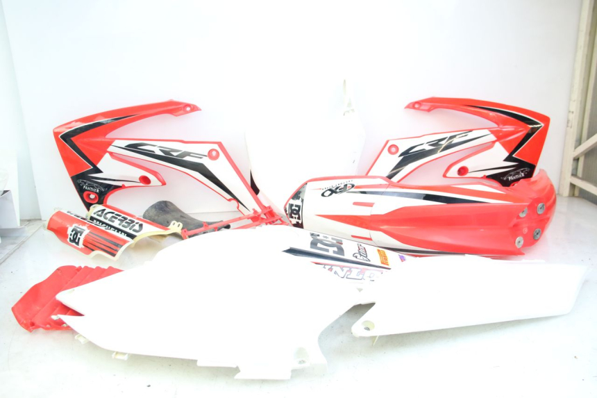 photo de COMPLETE FAIRING BODYWORK HONDA CRF 250 (2010 - 2013)