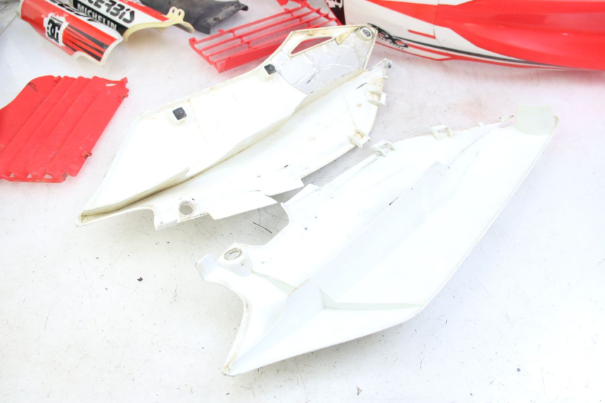 photo de COMPLETE FAIRING BODYWORK HONDA CRF 250 (2010 - 2013)