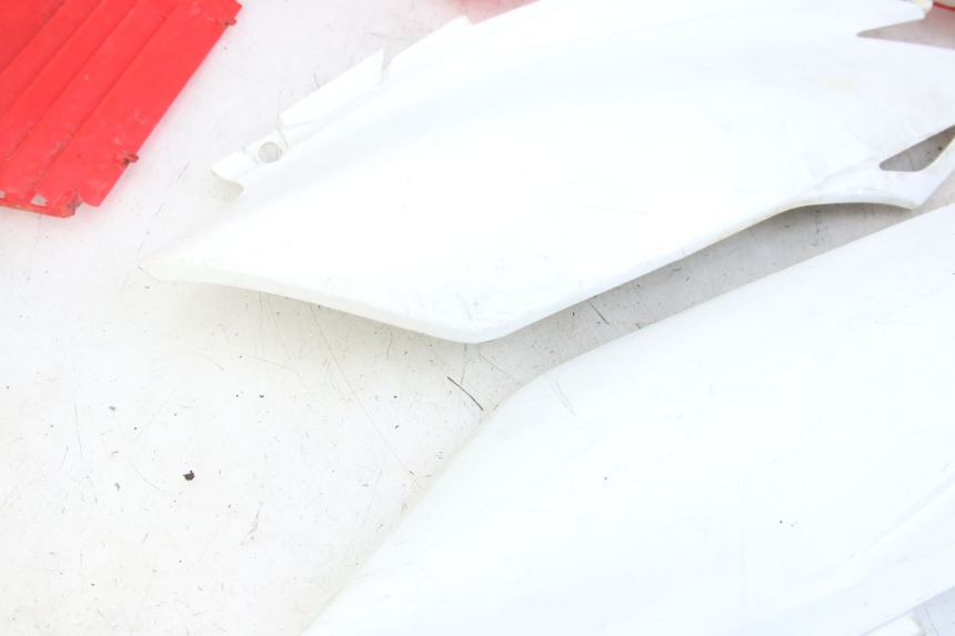 photo de COMPLETE FAIRING BODYWORK HONDA CRF 250 (2010 - 2013)
