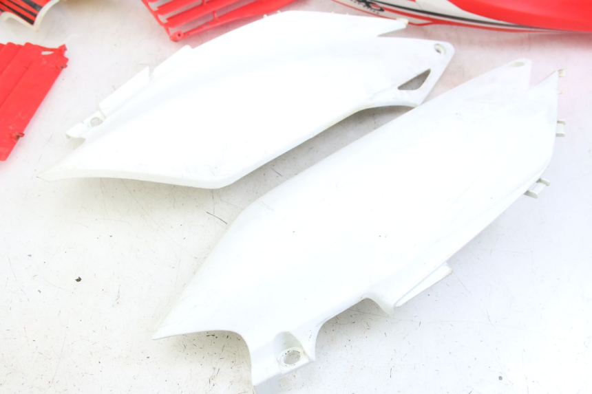 photo de COMPLETE FAIRING BODYWORK HONDA CRF 250 (2010 - 2013)