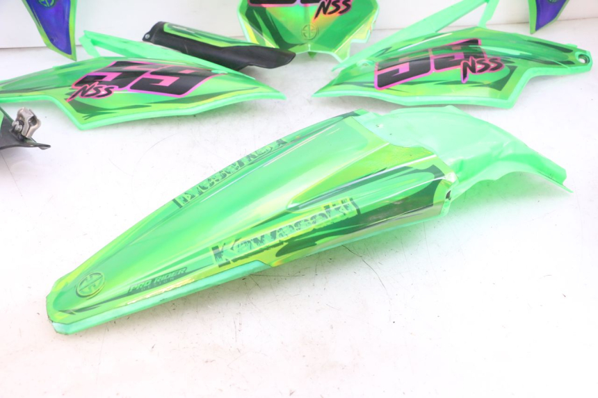photo de COMPLETE FAIRING KAWASAKI KXF KX-F 250 (2017 - 2019) - Markings and original references