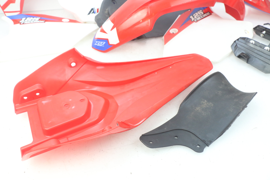 photo de COMPLETE FAIRING BODYWORK APOLLO RXF 125