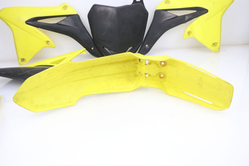 photo de COMPLETE FAIRING SUZUKI RM-Z RMZ 250 (2010 - 2016)