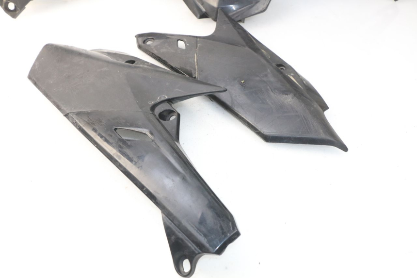 photo de COMPLETE FAIRING YAMAHA YZ-F YZF 250 (2014 - 2018)