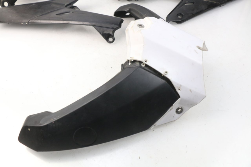photo de COMPLETE FAIRING YAMAHA YZ-F YZF 250 (2014 - 2018)