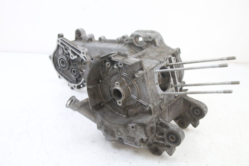 photo de ENGINE LOWER CRANKCASE KYMCO AGILITY 4T 50 (2018 - 2022)
